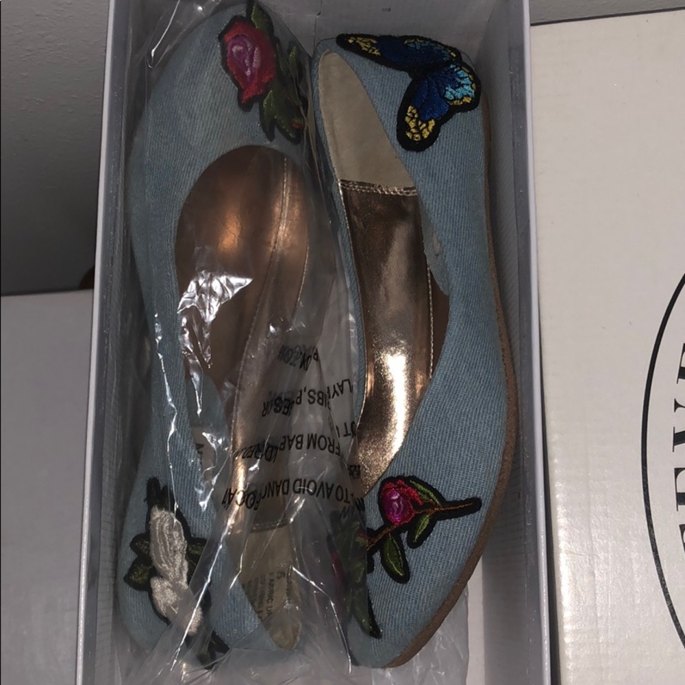 STEVE MADDEN FLATS
